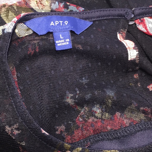 🌹 Apt 9 Women’s Navy Floral Blue Blouse - Picture 6 of 6